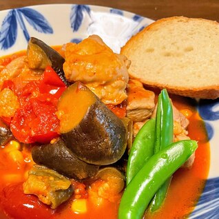 茄子と鶏肉のトマト煮込み